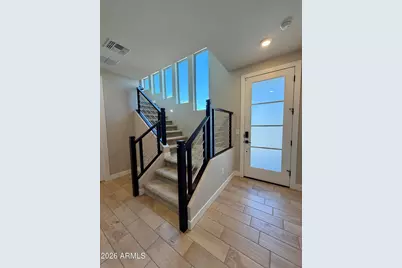 2121 W Sonoran Desert Drive #Apt 17, Phoenix, AZ 85085 - Photo 2