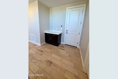 2121 W Sonoran Desert Drive #Apt 17, Phoenix, AZ 85085 - Photo 16