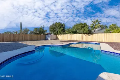 2936 W Michelle Drive, Phoenix, AZ 85053 - Photo 24