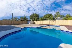 2936 W Michelle Dr, Phoenix, AZ 85053 - Photo 24