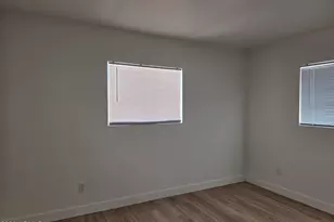 2201 E Portland St, Phoenix, AZ 85006 - Photo 8