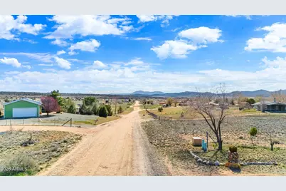 24680 N Saint Louis Street, Paulden, AZ 86334 - Photo 32