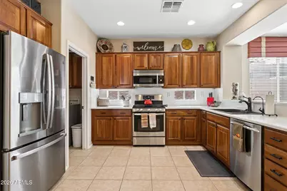 41310 N Prestancia Drive, Anthem, AZ 85086 - Photo 10