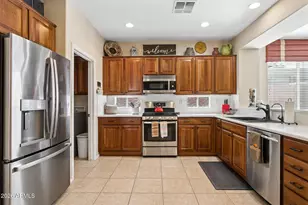 41310 N Prestancia Dr, Anthem, AZ 85086 - Photo 10