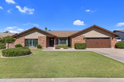 10424 N 82nd Street, Scottsdale, AZ 85258 - Photo 2