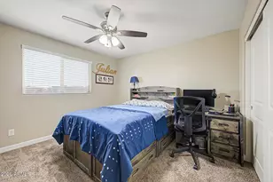 9350 W Medlock Dr, Glendale, AZ 85305 - Photo 26