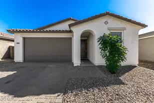 7639 West Riverside Avenue, Phoenix, AZ 85043 - Photo 1