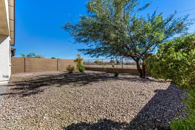 7639 W Riverside Avenue, Phoenix, AZ 85043 - Photo 44