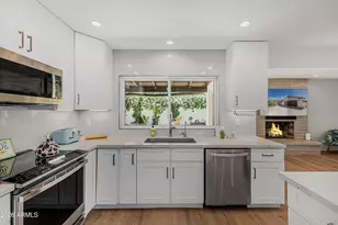 5225 E Hearn Rd, Scottsdale, AZ 85254 - Photo 16