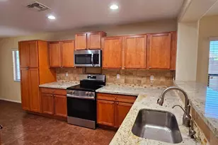 224 S Cactus St, Coolidge, AZ 85128 - Photo 8