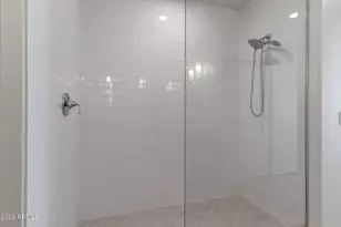 7300 E Earll Dr, Scottsdale, AZ 85251 - Photo 22