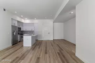 7300 E Earll Dr, Scottsdale, AZ 85251 - Photo 6