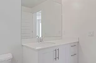 7300 E Earll Dr, Scottsdale, AZ 85251 - Photo 28