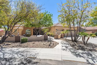 11627 E Regal Court, Chandler, AZ 85249 - Photo 4