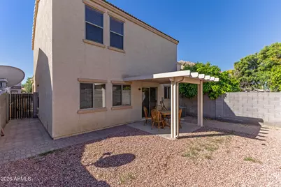7042 W Mercer Lane, Peoria, AZ 85345 - Photo 8