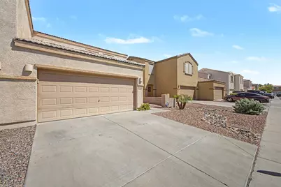7042 W Mercer Lane, Peoria, AZ 85345 - Photo 2