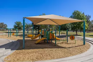 7042 W Mercer Ln, Peoria, AZ 85345 - Photo 14