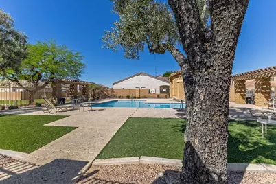 7042 W Mercer Lane, Peoria, AZ 85345 - Photo 26