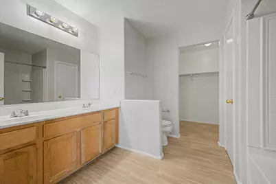 7042 W Mercer Lane, Peoria, AZ 85345 - Photo 12