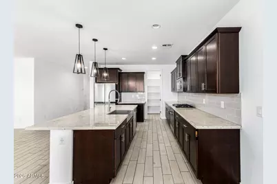 11046 W Levi Drive, Tolleson, AZ 85353 - Photo 10