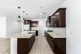 11046 W Levi Dr, Tolleson, AZ 85353 - Photo 10