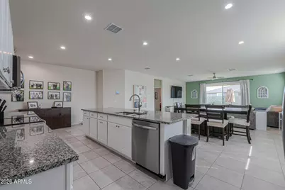 36123 W San Alvarez Avenue, Maricopa, AZ 85138 - Photo 20