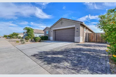 36123 W San Alvarez Avenue, Maricopa, AZ 85138 - Photo 2