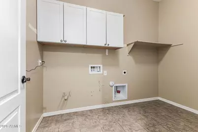 18136 W Devonshire Avenue, Goodyear, AZ 85395 - Photo 30