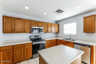 16809 W Central St, Surprise, AZ 85388 - Photo 8