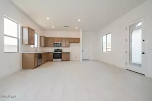 2551 E Alfonso Dr, San Tan Valley, AZ 85140 - Photo 10