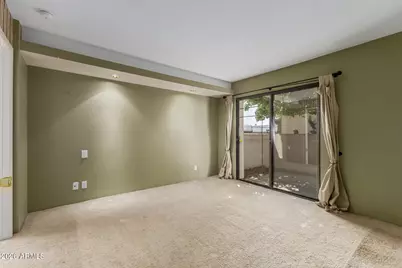 5035 N 10th Place #107, Phoenix, AZ 85014 - Photo 12