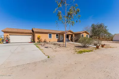 34214 W Wayland Drive, Tonopah, AZ 85354 - Photo 2