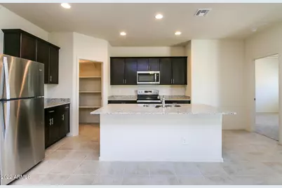 18374 N Acacia Avenue, Maricopa, AZ 85138 - Photo 6