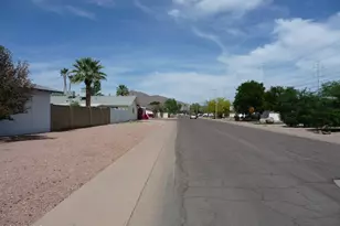 6538 E Oak St, Scottsdale, AZ 85257 - Photo 8