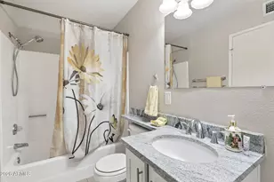 8004 N 32nd Dr, Phoenix, AZ 85051 - Photo 8