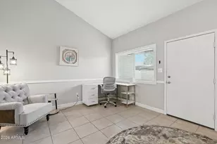 8004 N 32nd Dr, Phoenix, AZ 85051 - Photo 2