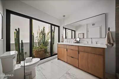 1944 E Medlock Drive, Phoenix, AZ 85016 - Photo 24