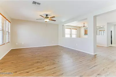 21132 E Tierra Grande Drive, Queen Creek, AZ 85142 - Photo 6