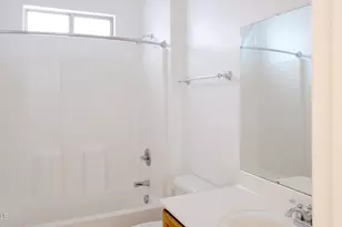 4356 E Sack Dr, Phoenix, AZ 85050 - Photo 16