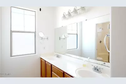 4356 E Sack Drive, Phoenix, AZ 85050 - Photo 12