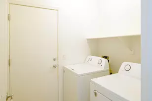 4356 E Sack Dr, Phoenix, AZ 85050 - Photo 18