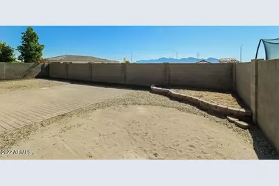 709 E Whyman Avenue, Avondale, AZ 85323 - Photo 16