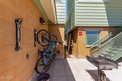 129 N 11th Avenue #Apt 1B, Phoenix, AZ 85007 - Photo 18