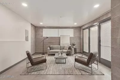 129 N 11th Avenue #Apt 1B, Phoenix, AZ 85007 - Photo 1
