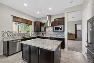 2676 E La Costa Dr, Gilbert, AZ 85298 - Photo 10