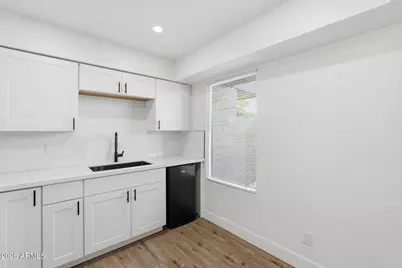 3840 N 43rd Avenue #48, Phoenix, AZ 85031 - Photo 12