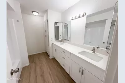 4430 W Diana Avenue, Glendale, AZ 85302 - Photo 6