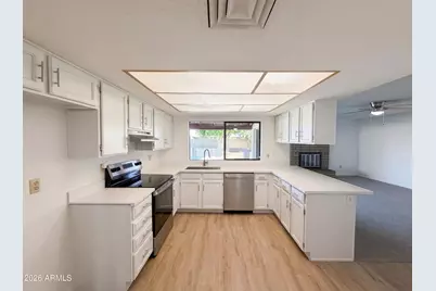 4430 W Diana Avenue, Glendale, AZ 85302 - Photo 26