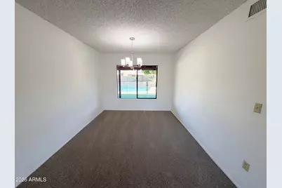 4430 W Diana Avenue, Glendale, AZ 85302 - Photo 12