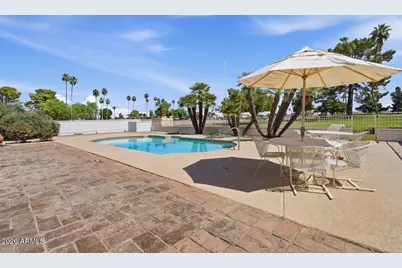 15225 N Cameo Drive, Sun City, AZ 85351 - Photo 4